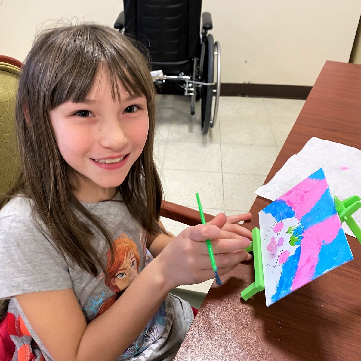 CovPartners's tweet photo. Cardinal Club students at Latonia Elementary visit Rosedale Green to play games, create craft masterpieces, and spend time with the residents. Thanks to the staff and residents of Rosedale for creating lasting memories for our students. #AfterschoolRocks #UnitingGenerations https://t.co/SZWPxXL941