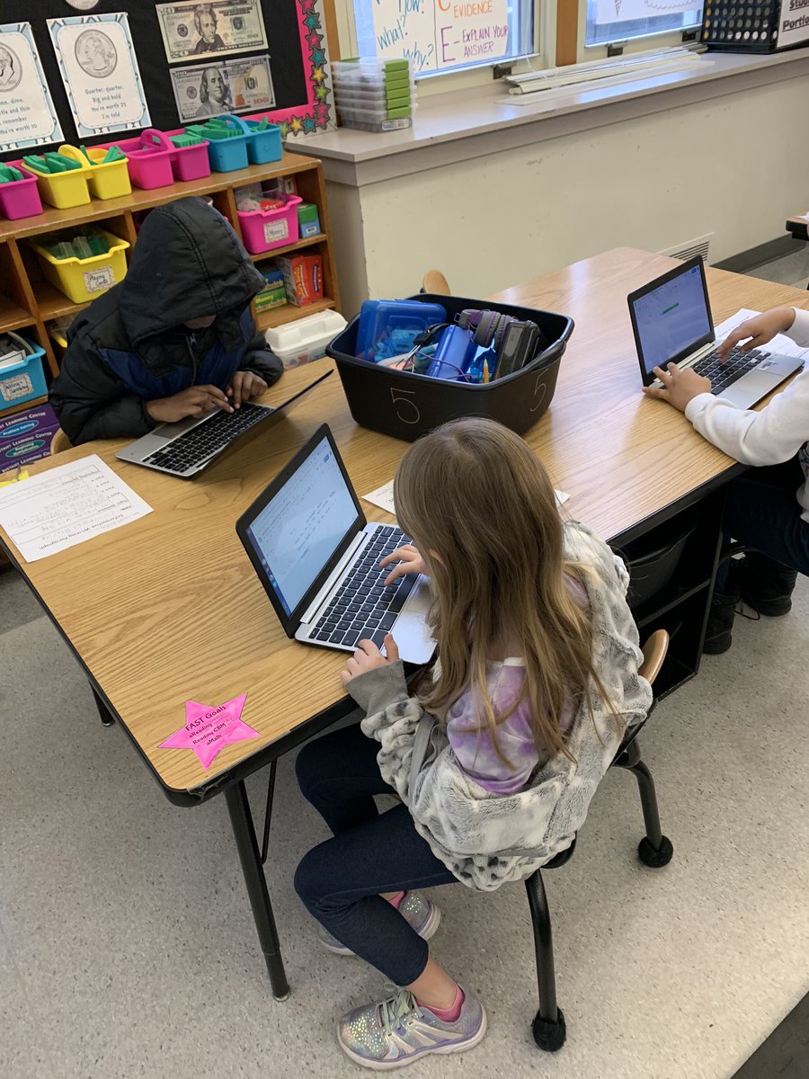mccartney2grade's tweet photo. They are so excited to type their informative paragraphs! Awesome to see them proud of their work! #dcsdpln #GoogleEdu #jeffjetssoar #Googledocs https://t.co/KY042jBnqd