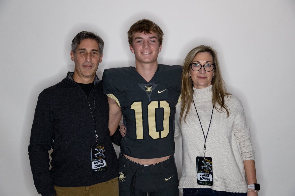 camschurr's tweet image. Happy to say that I am furthering my academic and athletic career with Army Football at West Point! 🏴‍☠️⚔️🇺🇸 #BeatNavy #Brotherhood @ArmyWP_Football @sofofootball @PlayBookAthlete @RecruitGeorgia