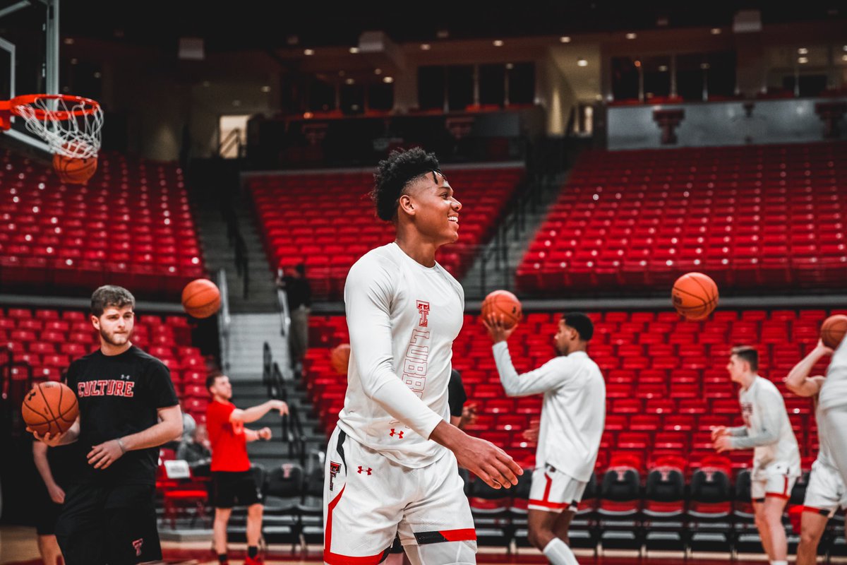 TexasTechMBB's tweet photo. Ready to roll.

🔴#4To1 | #WreckEm⚫️ https://t.co/e7RbJBLc9m