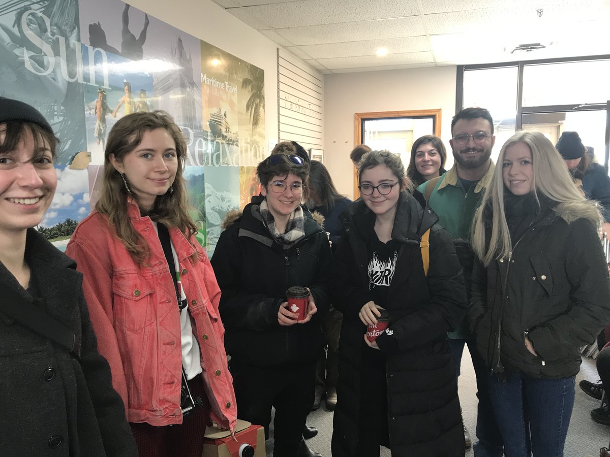 MAFA_MTA's tweet photo. Some students share their support. Thank you so much! #mountallisonstrike https://t.co/6fzLPOUInb