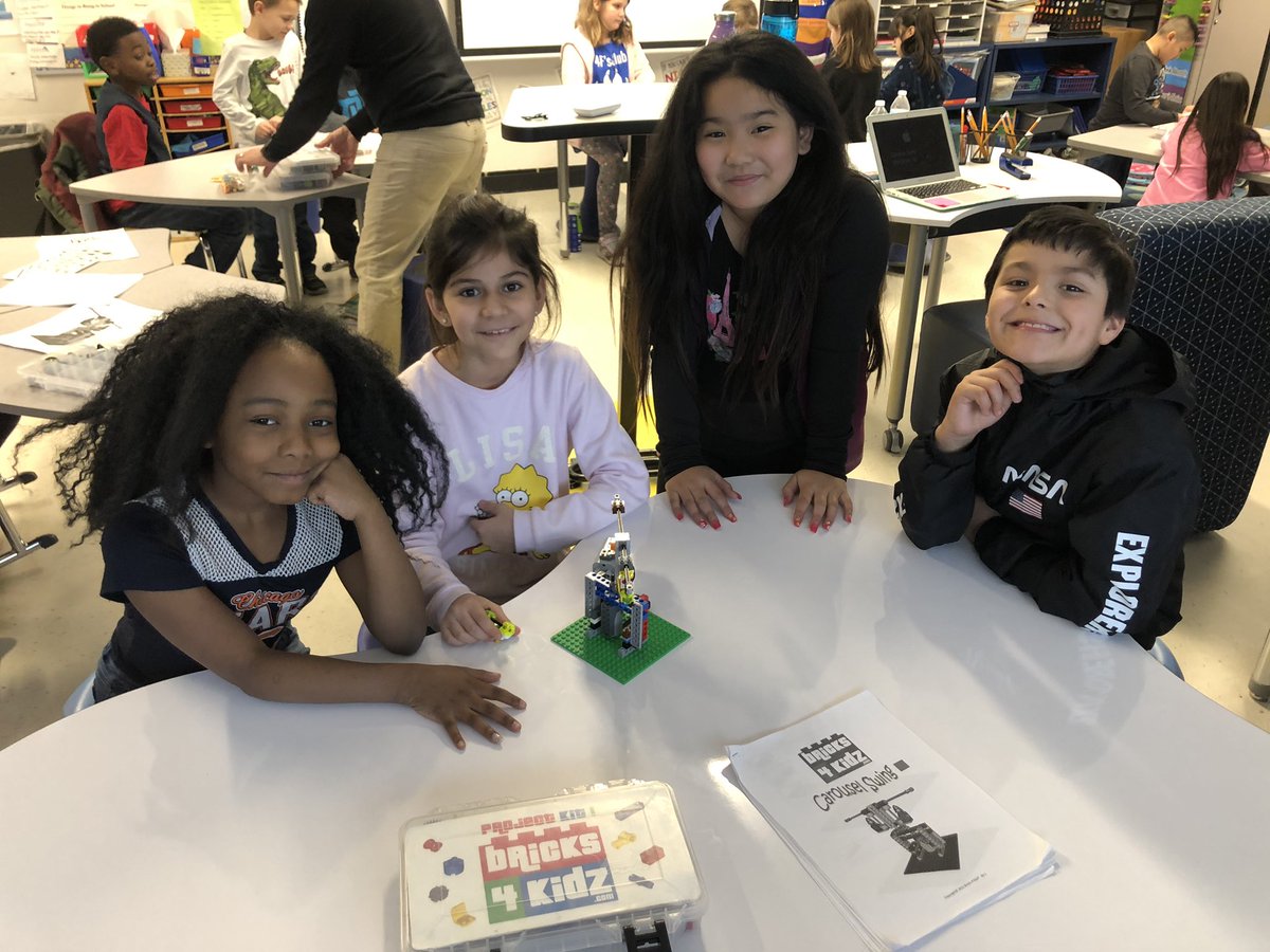 Mrs_Skrobin's tweet photo. We โค๏ธed our #bricks4kids visit today! 3rd grade enjoyed creating carousels, merry-go-rounds, and tilt-a-whirls! It paired so well with our current forces and motion unit! #lane126 #weare126 https://t.co/fEXWcprZs5
