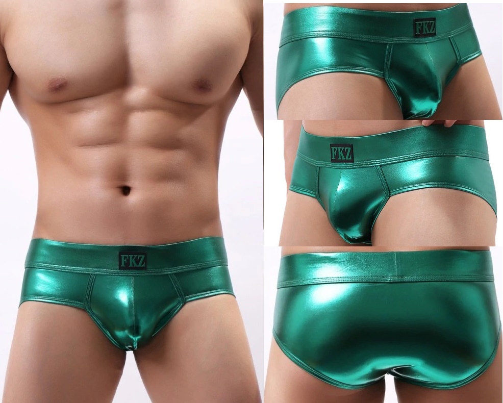 formenunderwear's tweet photo. FKZ HIPSTER CUERO VERDE INTENSO
PRECIO $15.00 HECHO EN CHINA
DISPONIBLE TALLA MEDIUM(29"-31")
FACEBOOK-> https://t.co/tgwkJxs0C1
#ForMenUnderwearEC #ForMenEc #Ecuador #Guayaquil #Quito #cuero #Brightleather #Shiningleather #Leather #metalicos #Colors #Brief #Hipster https://t.co/G64j2xuhri