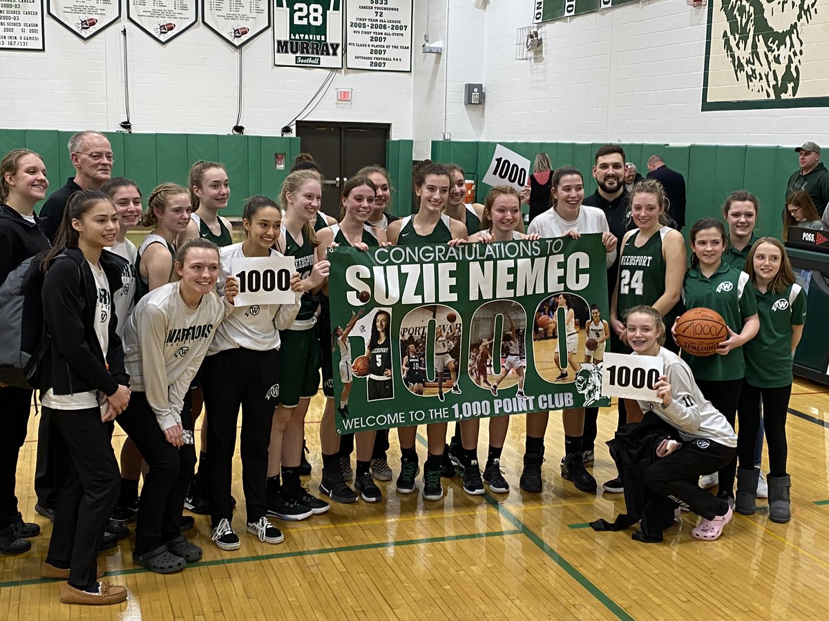 JoshMartinTweet's tweet photo. Suzie only had 12 points, but that’s all @AthleticsWport needed.
66-48 was the final.
#LocalSYR
@NewsChannel9
#ForGianna
#ForKobe https://t.co/eWU6oIlDfc