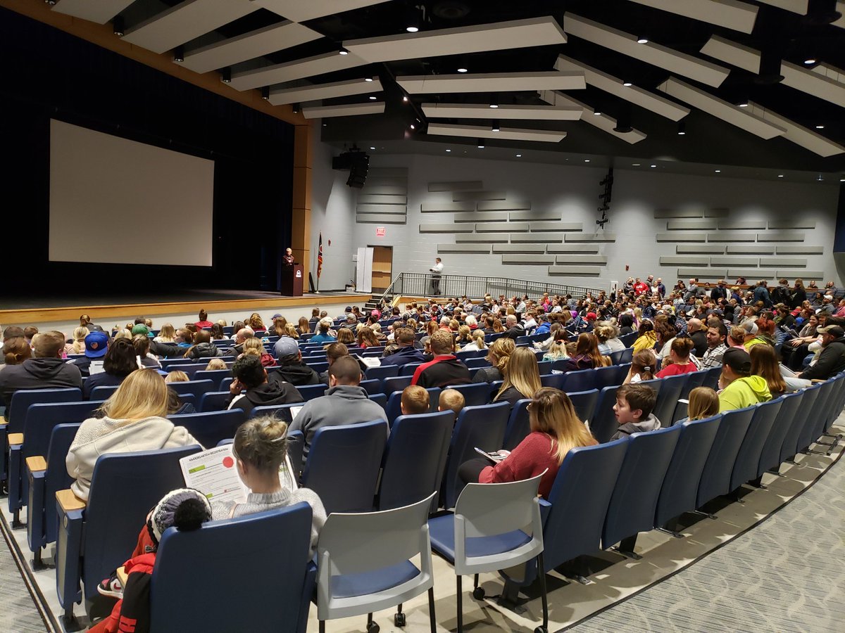 JoshYoungWC's tweet photo. Thank you @WestCler families for packing the house this evening for our Kindergarten Info Session. Lots of great questions and excitement around our new students for next year! I'm honored to serve you and your family! #kindergartenkrew #WCfam #WContherise https://t.co/b1mBdNrnWQ