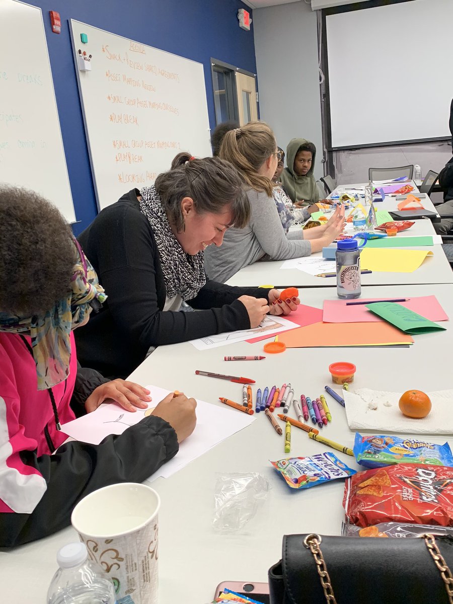 khirstenlscott's tweet photo. Last term grad students enrolled in my Critical Literacies seminar worked with me to develop a community literacy project that challenge Homewood youth connected to @hcvpgh ‘s Scholars Project to reimagine the lens through which we understand the Homewood neighborhood’s narrative https://t.co/wg51mbt7kx