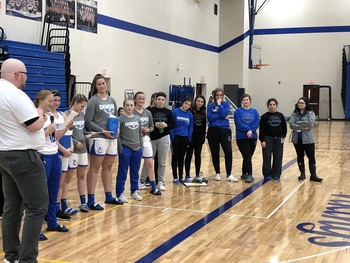 ManuszakEdward's tweet photo. Great Senior Night for our Girls bball team! Although we didn’t get the W tonight vs. BCC it was still a great night. Keep battling! #rowlikevikings #lcaa https://t.co/lfXjAykzdG