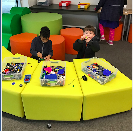 NorthwoodReads's tweet photo. Lots of building, engineering and coding going on in MAKERSPACE this week! #nwowls #MakerSpace #studentsarethepriority https://t.co/sFLhJzC5B9