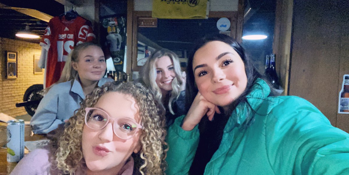 cheystraughen's tweet photo. @edaniels07 happy birthday lovey 🤍💋 some throwbacks make every birthday a little better, so i surprised you with some <3 love u em https://t.co/vWd0UnIPMG