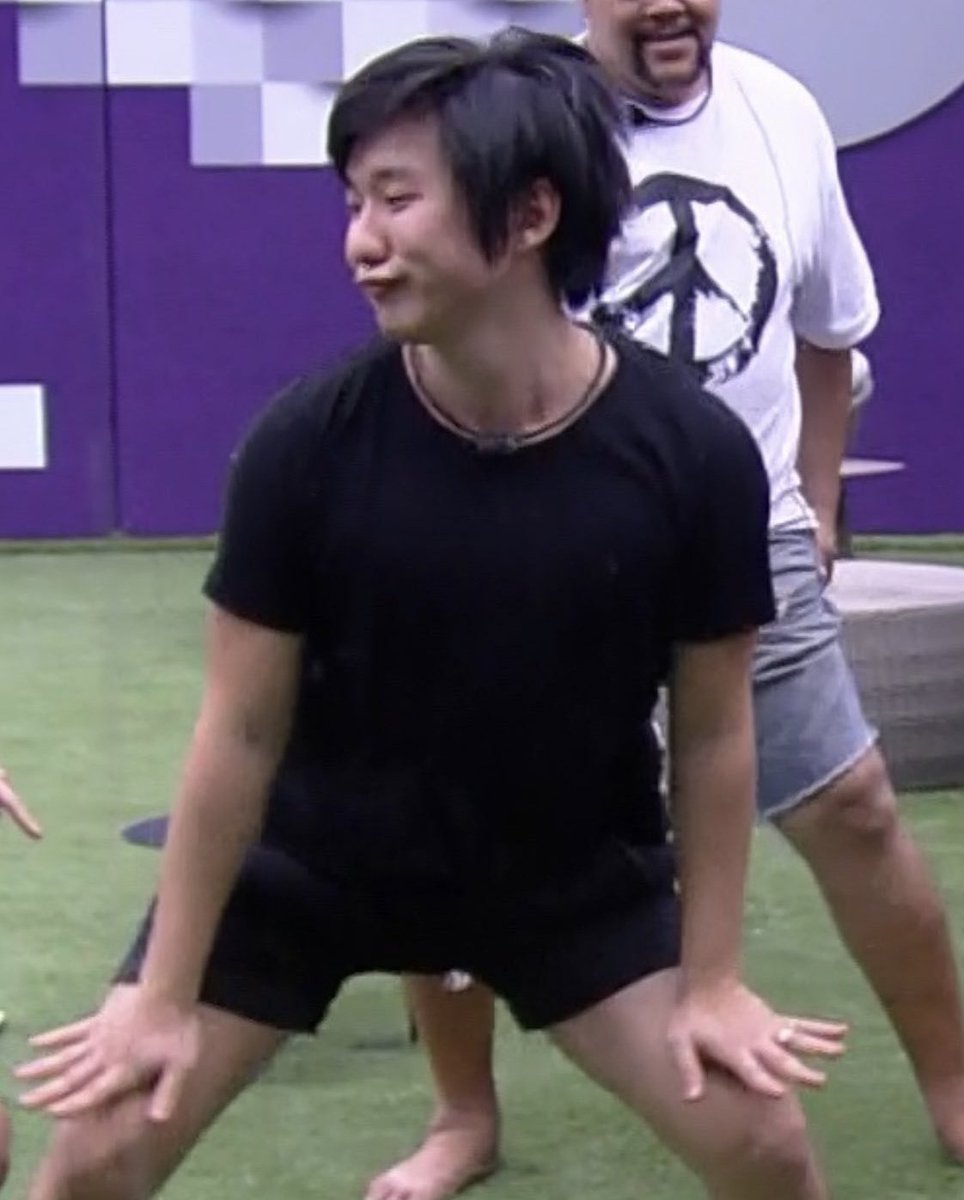 bangtanvibes__'s tweet image. Gy &quot;Meu coreaninho, meu filho&quot; 🤗

#ForaPetrix
#BBB2O