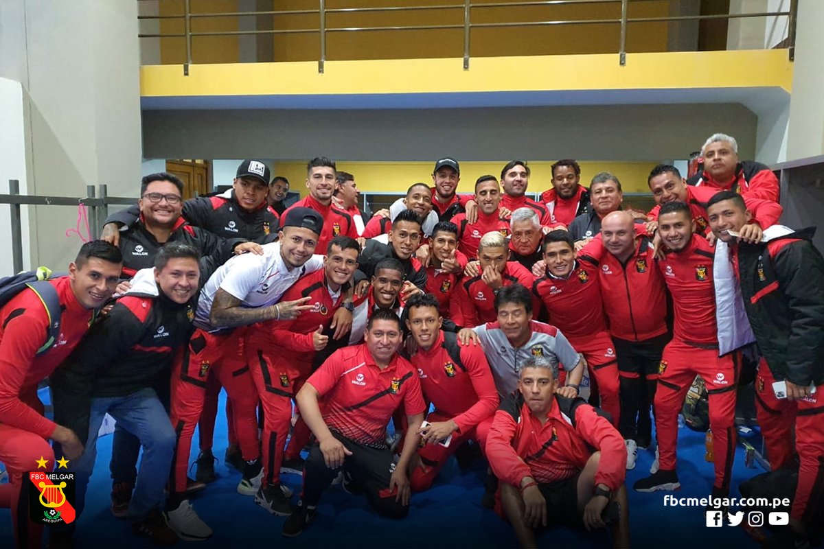 MelgarOficial's tweet image. ✈ Comienza el retorno. La banda inicia la vuelta hacia Arequipa y recuperar el camino en #Liga1.

Próxima parada: Juliaca.

#LaRojinegraONada 👊🔴⚫