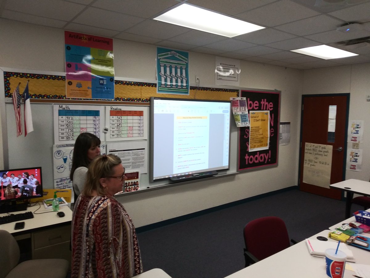 UAlvarez's tweet image. Excellent math training @bonnertylerisd! Thank you! @StantonStantons @TylerisdEleMath #FW2 #Mightybees