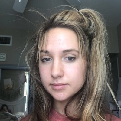 annayearyy's tweet photo. #NewProfilePic https://t.co/6ZSXhtfdl5