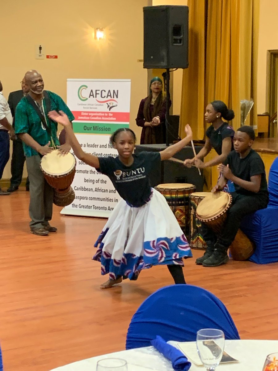 marksaunders_TO's tweet photo. The ⁦@TorontoPolice⁩ and friends celebrated Black History Month  tonight at the Jamaican Canadian Association by honouring many who have contributed so much to our community. Wonderful music and company!  ⁦@TPS_CPEU⁩ #BlackHistoryMonth #Toronto https://t.co/BchSwcpmtG