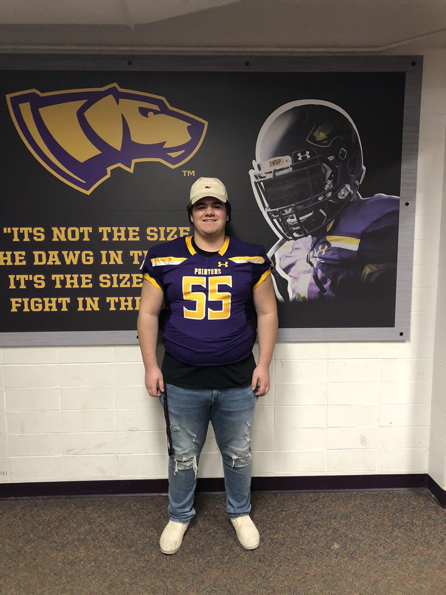 carteralton77's tweet photo. Very exited to announce I will be continuing my academic and athletic career at The University of Wisconsin Stevens Point! I’d like to thank all my coaches and family that got me here. I’d also like to thank @coach_valero, @CoachBreitbach, and @CoachSDugan  for the opportunity! https://t.co/MCVYPKPhoK
