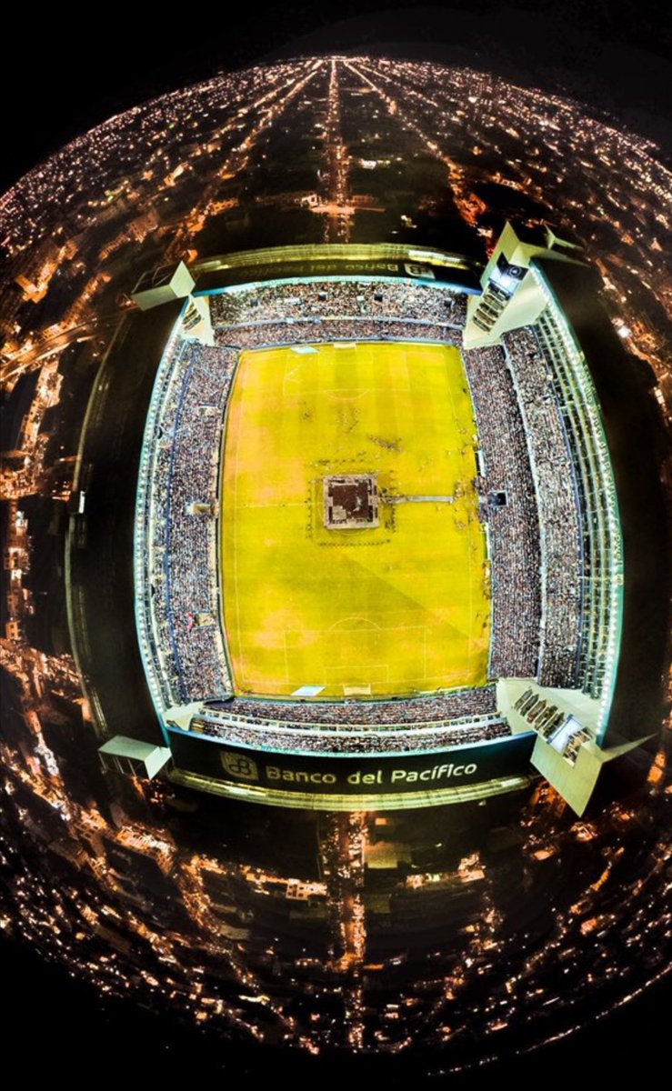 adictosaemelec's tweet photo. El majestuoso Capwell en 360°
#Emelec #AdictosAEmelec #explosionazul2020
Vía @M2ch360 https://t.co/nrJ8Q7BKcA