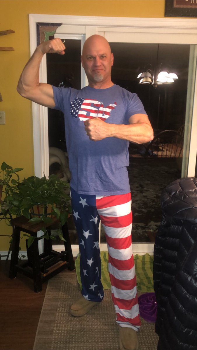 caileeogrady's tweet photo. I admire my dads love for America #trump2020 @realDonaldTrump https://t.co/OBATIrMelJ