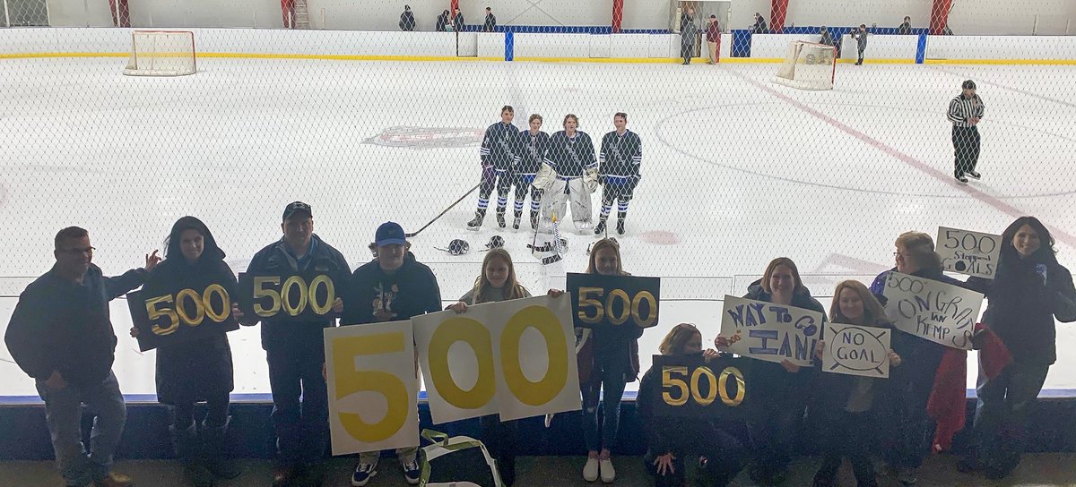 LeRoy_CSD's tweet photo. Varsity Hockey played Aquinas tonight on the road battling to a 3-3 tie.
Congrats to junior goalie Ian Kemp who surpassed the 500 save mark on the season! He now has 519 saves & counting!
Ice Devils go to 6-8-2 on the season & host Greece Saturday.
#IceDevils🏒
#LRhockey https://t.co/hcQmLQ97Q3