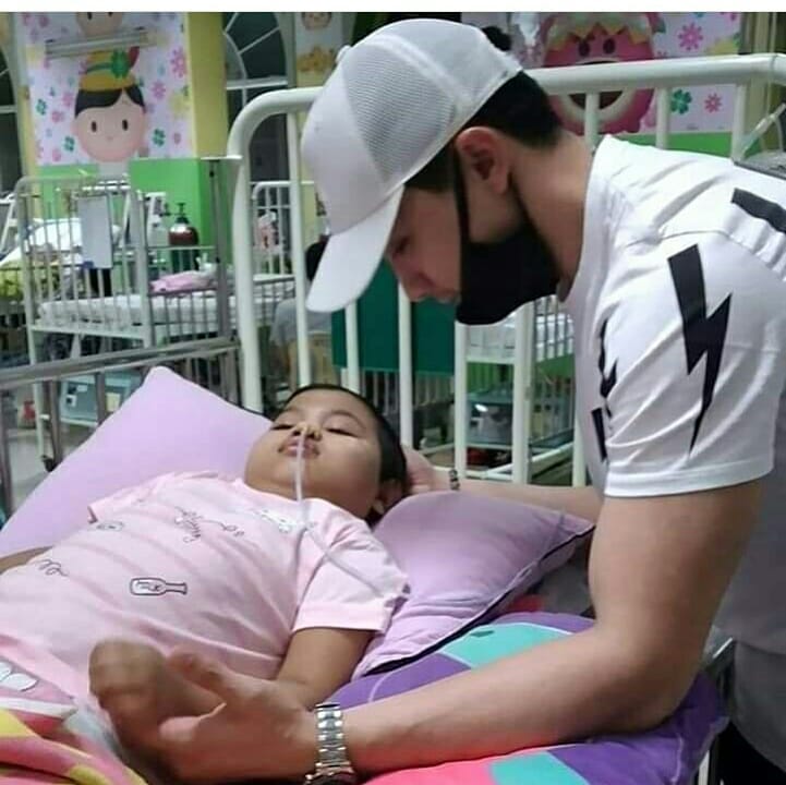 SolidAldenMain3's tweet photo. #Repost @samf_0203 ig post
Pinuntahan nya si Baby Chuchay 💖 Thank you @aldenrichards02, wish granted 🙏🙏
...
ctto 📸 https://t.co/N53YrPfMAO