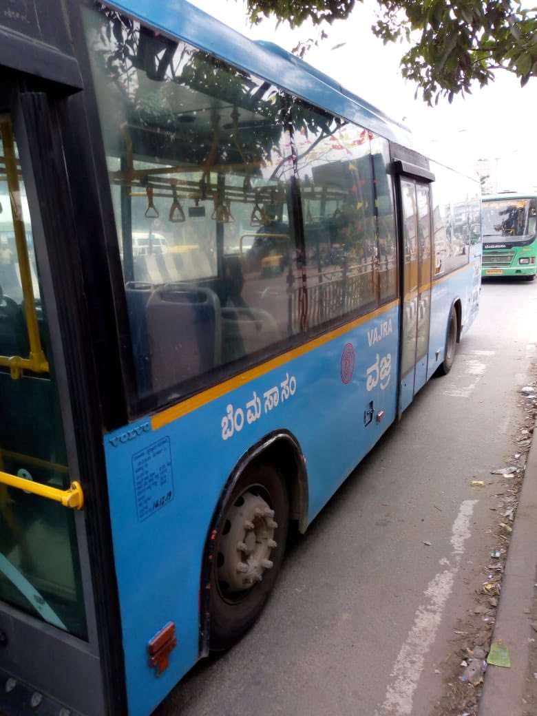 WFRising's tweet photo. Union govt will not withdraw 5% GST on intra-city AC bus fares.  State govt will not reduce ticket rates. Conductor will not return ₹1 change. 

Can we expect BMTC to round off fares to 20, 30, ... and utilize the extra contribution for CM Relief Fund?

@BMTC_BENGALURU https://t.co/4j4OZq9jwf