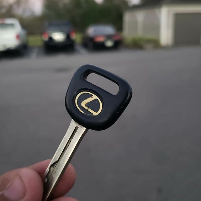 Just_Rotate's tweet photo. I did a thing today. 😁 https://t.co/jtDgQ45I0a https://t.co/JwbCmPWavR