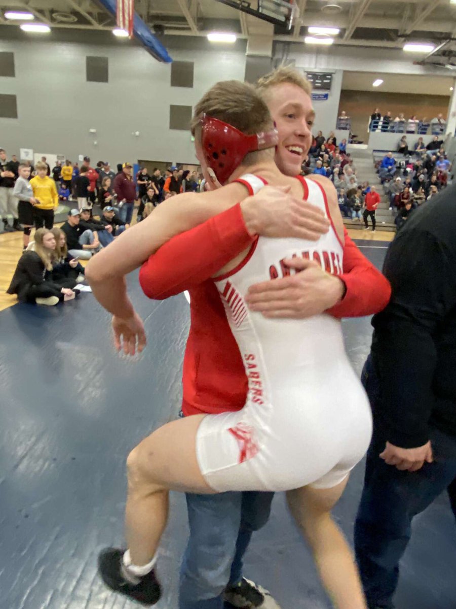 Aaron Mur tweet media