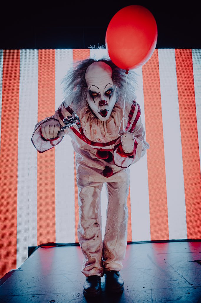 spencerink's tweet photo. Clownin’ around 🤡🎈 https://t.co/D1xmWCj9Jl