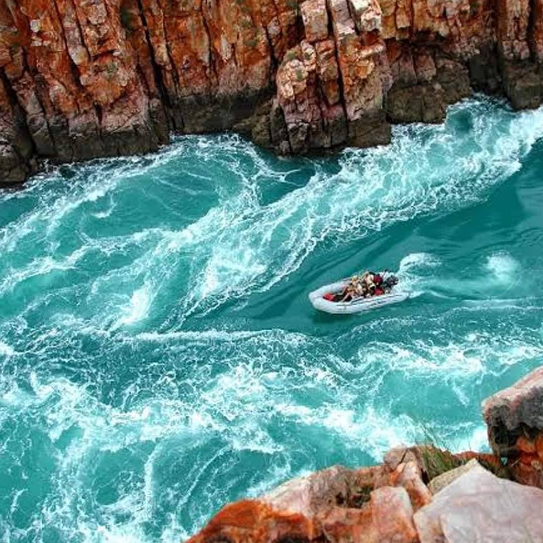 CheapiFlyFares's tweet image. The Love Australia Sale is on now 🇦🇺❤! 

Let's explore our great land for less. You can now book a spontaneous getaway or plan a special short break with @Qantas 👉ifly.net.au/qantas 🦘🐨. 

Hurry, sale ends 11.59pm (AEDT) 10 February 2020, unless sold out prior.