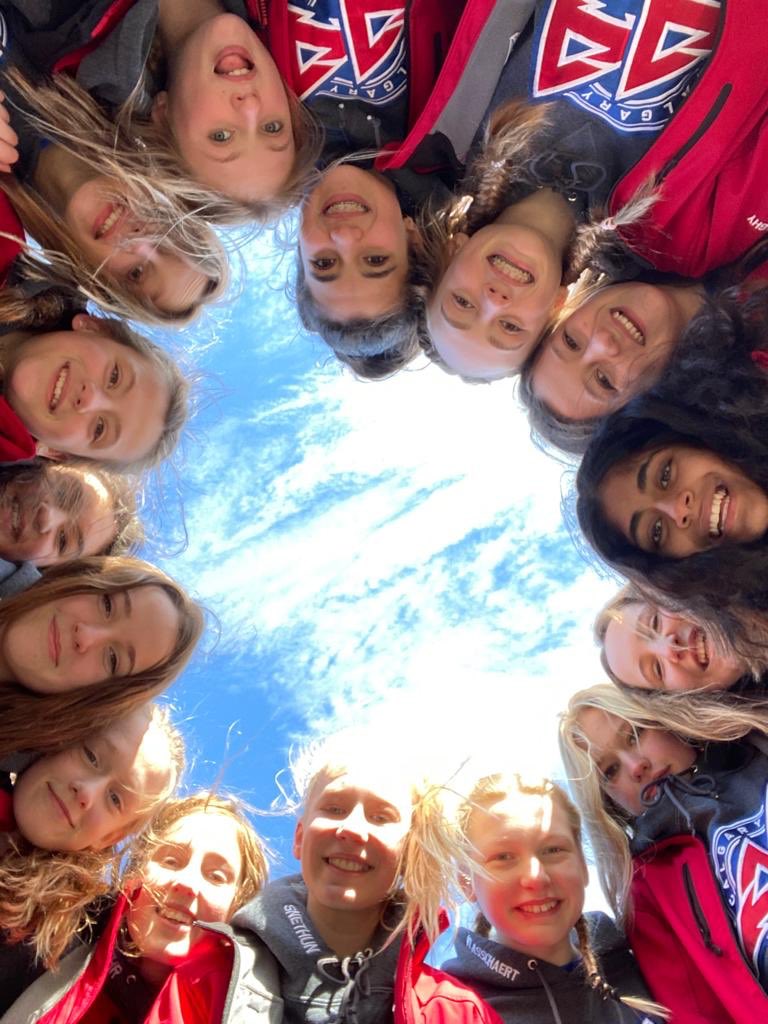 CalgaryU14AA3's tweet image. Heading home from an amazing weekend at the Pacific Ring Tournament in Richmond!  Thanks for hosting @LMRLRingette  
#friendsfirst #sotired #hardwork