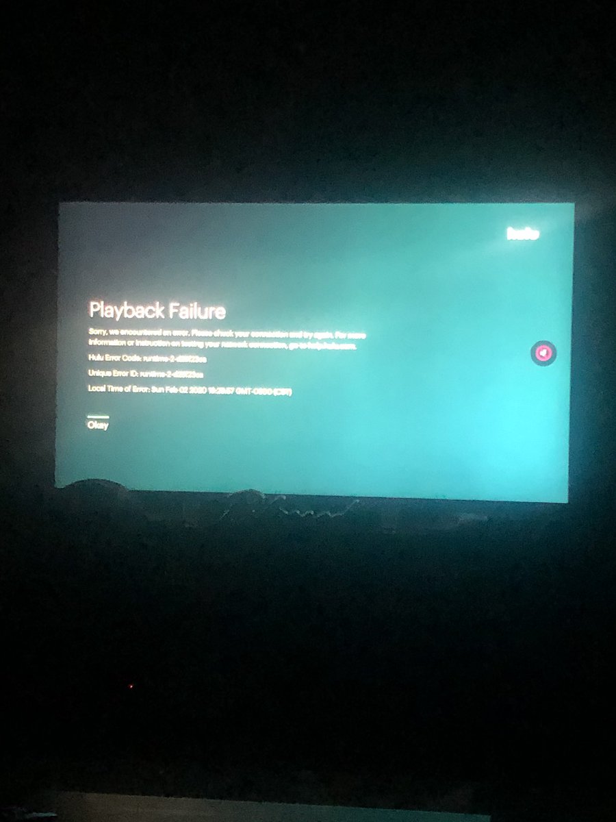 hazmiq's tweet photo. @hulu Paid 5.6 million for commercial during @SuperBowl yet still suck at streaming https://t.co/2hTgLKO0R4