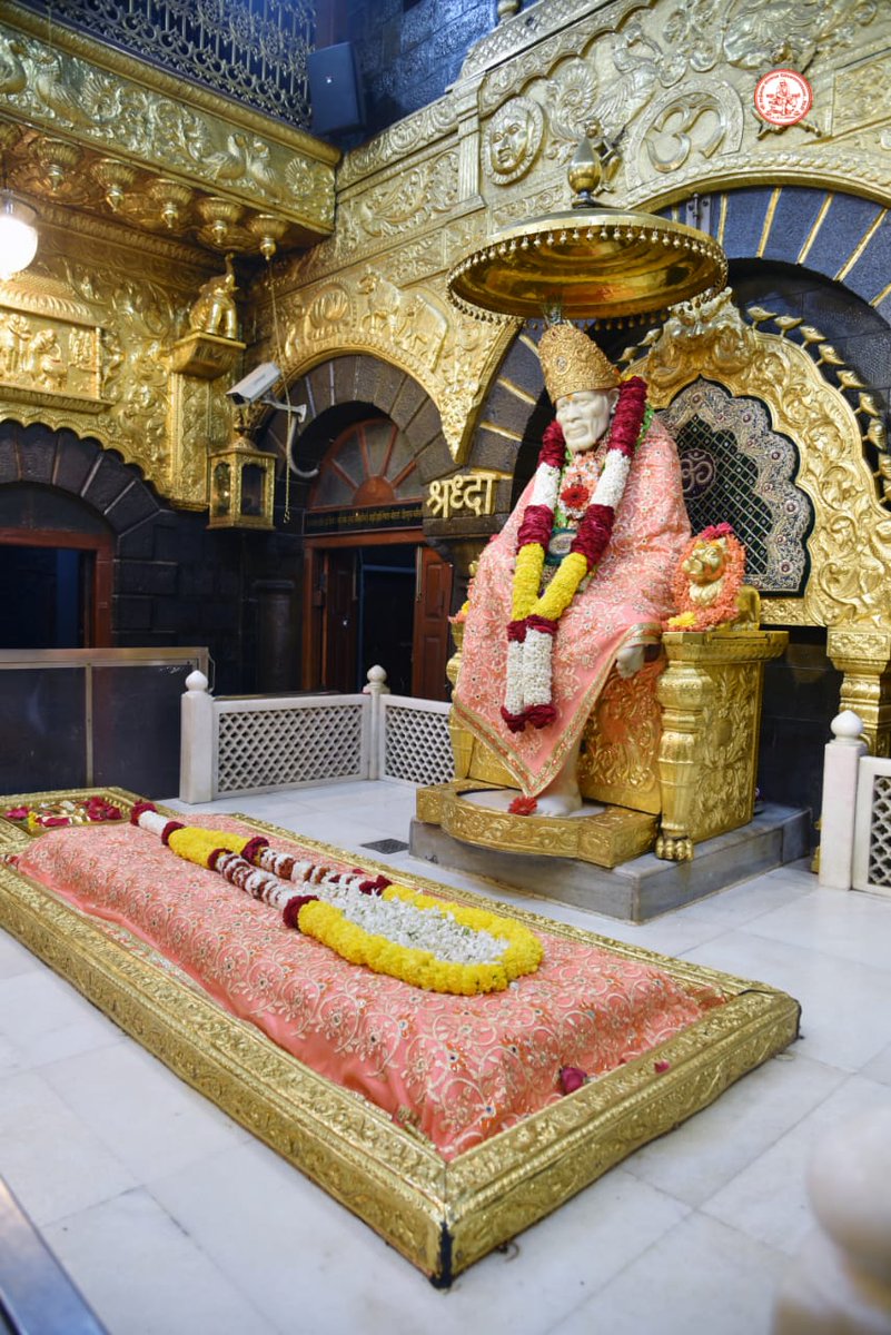 *श्री साईबाबा संस्थान विश्वस्तव्यवस्था,शिर्डी*
          *सोमवार दि,०३ फेब्रुवारी २०२० *
    *🙏शिरडी माझे पंढरपूर आरती  👏*