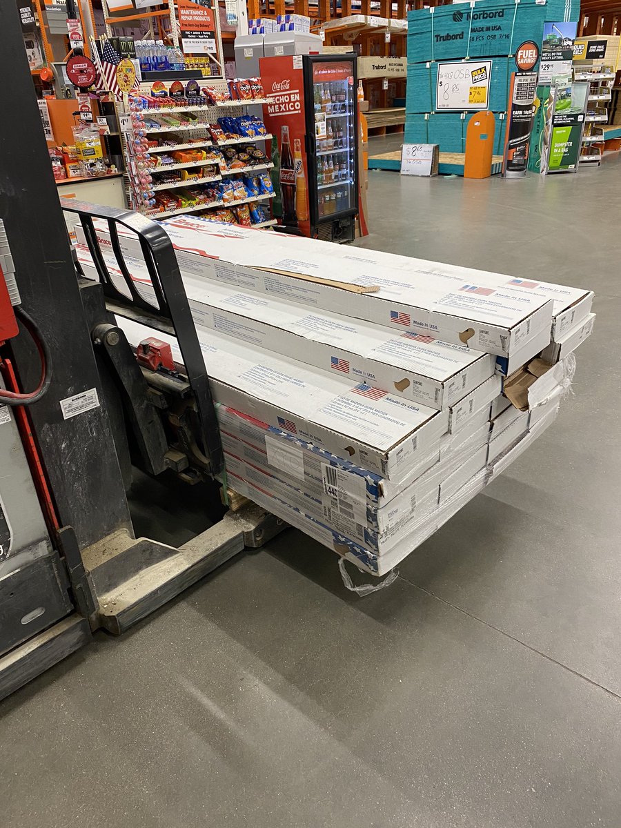 CSextonTHD's tweet photo. 👉 Closed out the night by selling a large order of flooring! We crushed our sales plan today and @NoblesvilleHD is looking to start the new fiscal year strong! 💪 Thanks Mike D27 DS for helping me load and provide excellent customer service! #D239 https://t.co/YCBxSvsXjz