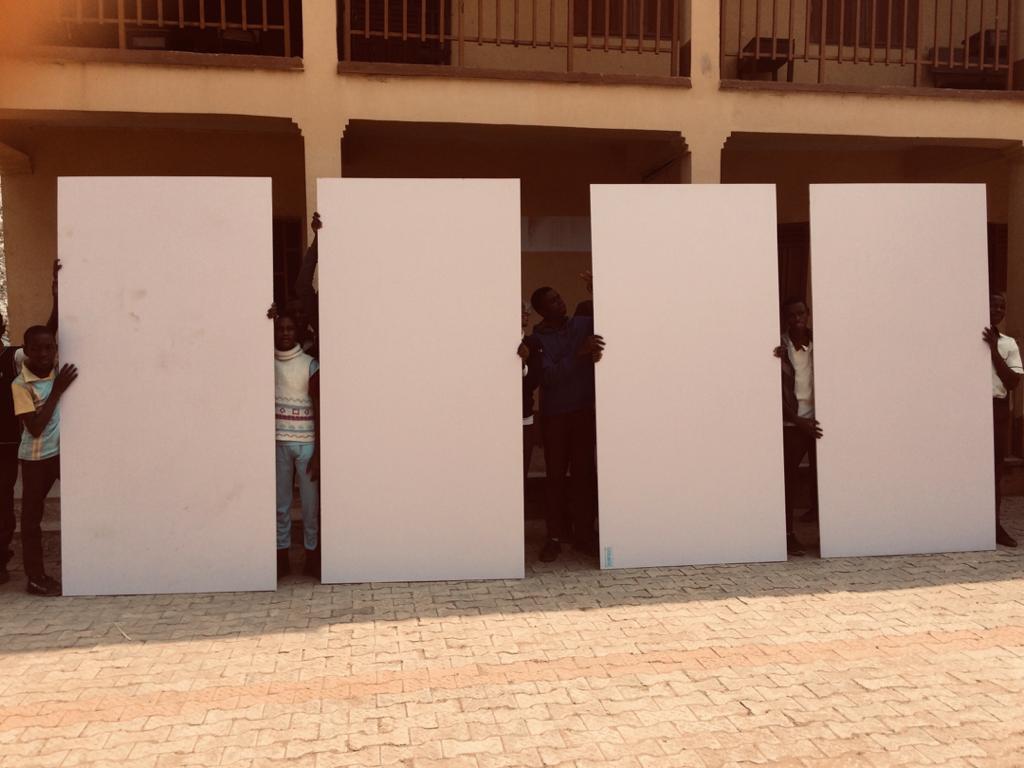 osogbogrammar's tweet photo. The 2010 Set of OGSOSA have donated four whiteboards to the alma mater, with a promise to make it five soon.

The delivery is a continuation of the effort of the alumni to step in, since the government is apparently unable to do it all for our current students and staff. https://t.co/hpH9kG9r8c
