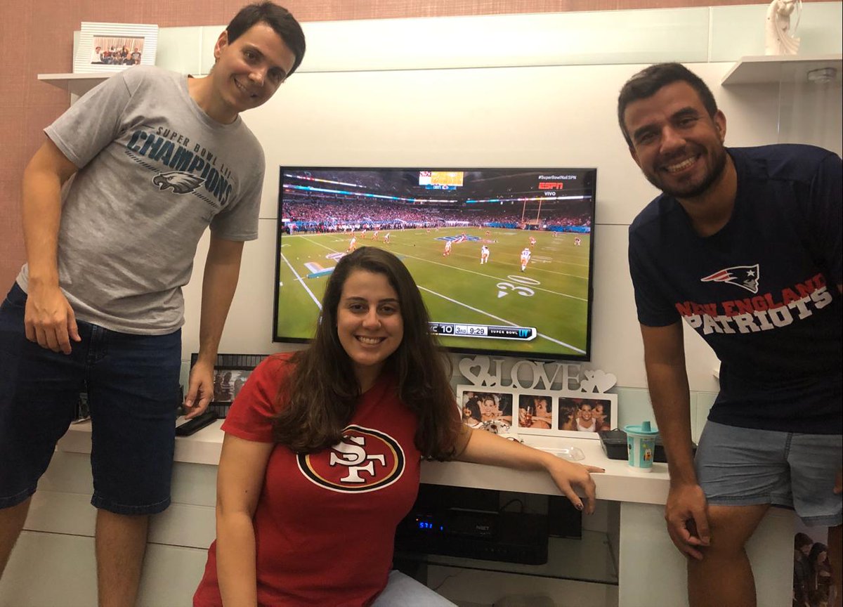 ViniMDemarque's tweet image. Sexto #SuperBowlnaESPN juntos!