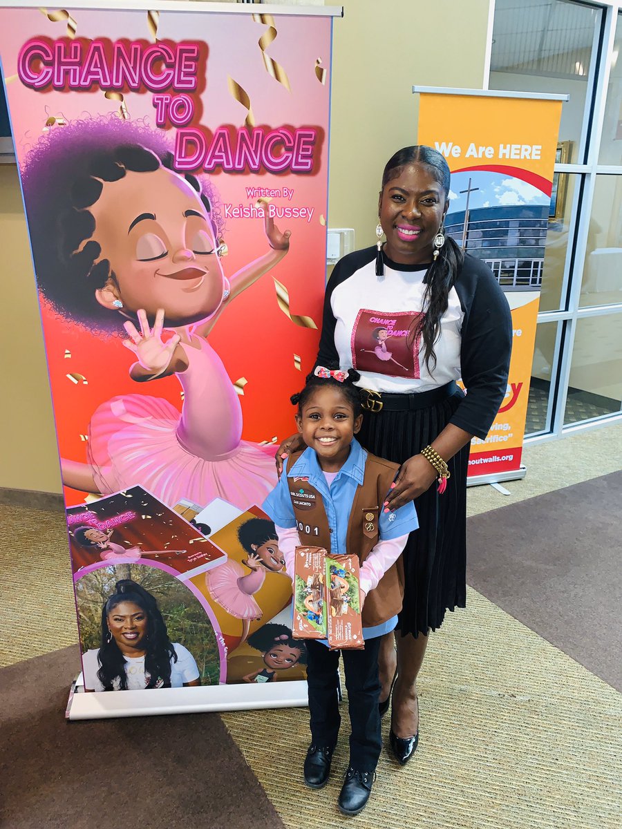 ChancetodanceB's tweet photo. February 2, 2020 the Mosaic Women’s Ministry 
Black Heritage Month 💚❤️🖤I AM BLACK HISTORY - Author &amp; Dance Teacher 💚❤️🖤
Author’s Expo &amp; Book Fair at The Church Without Walls was a success. Thank you to  all who stopped by my table and helped me out today. #teamwork https://t.co/uiVwraDNzQ