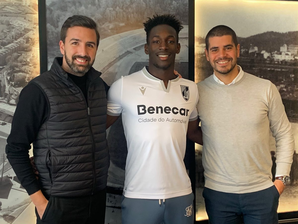 MHerlein's tweet photo. @biaicelton signed a contract with @vitoriaSC ✍🏻 ProEleven team wishes him the best of luck in this new challenge. 💪
•
•
@biaicelton assinou contrato com o @vitoriaSC ✍🏻 A ProEleven deseja-lhe muito sucesso neste novo desafio. 💪 https://t.co/ZHE4ZmMVjS