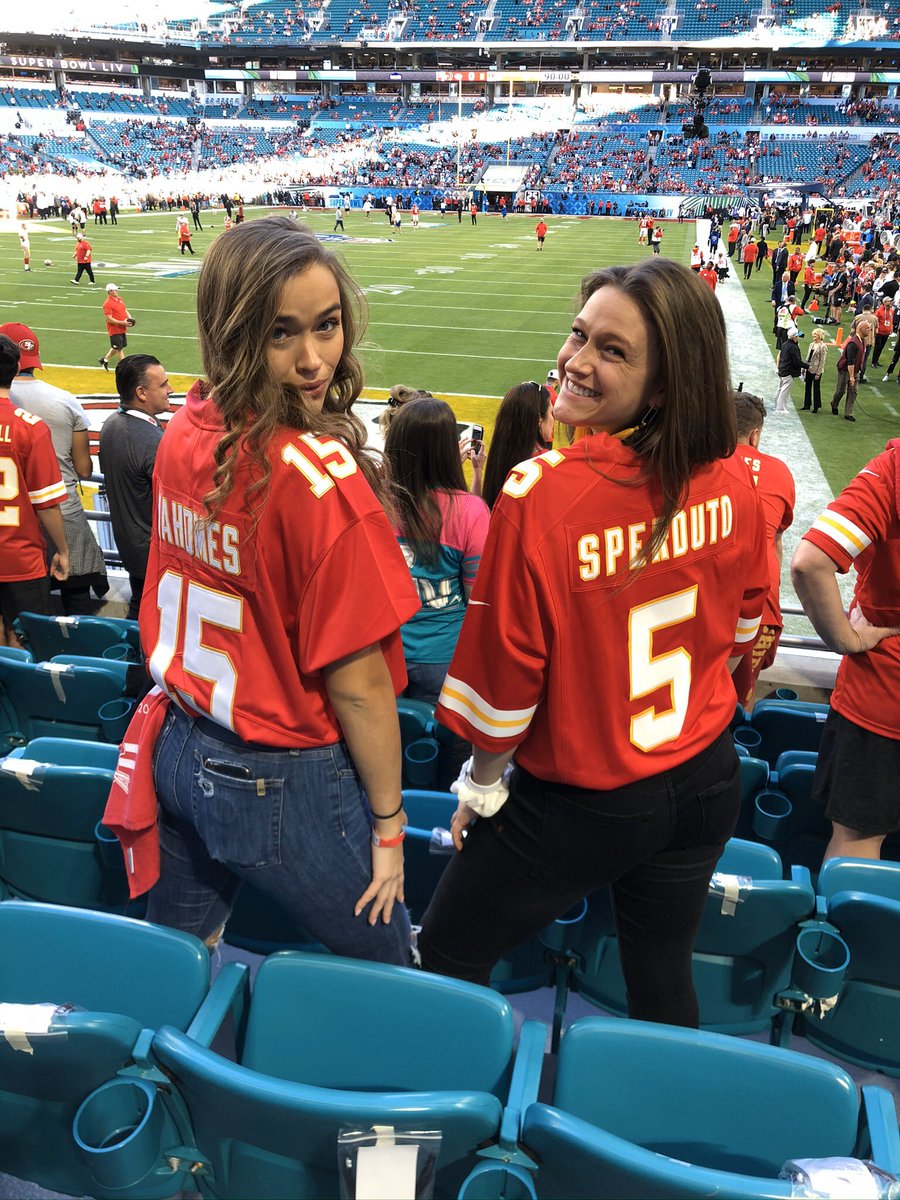 LSperduto's tweet photo. Super Bowl LIV - GO CHIEFS!
#SBLIV #SuperBowlLIV #CHIEFS https://t.co/QkRQscVnnE