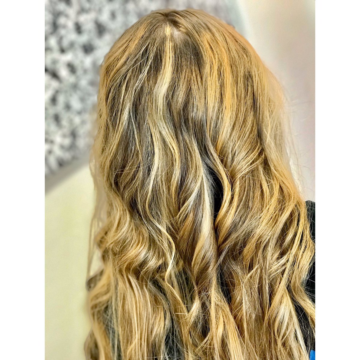 BelExperience's tweet photo. #Hair is the crown that you can never take off!  #highlights are everything! 

#joico #kcstylist #allnatural #blonde #HairLove #haircolor https://t.co/Nfq5ulNN87