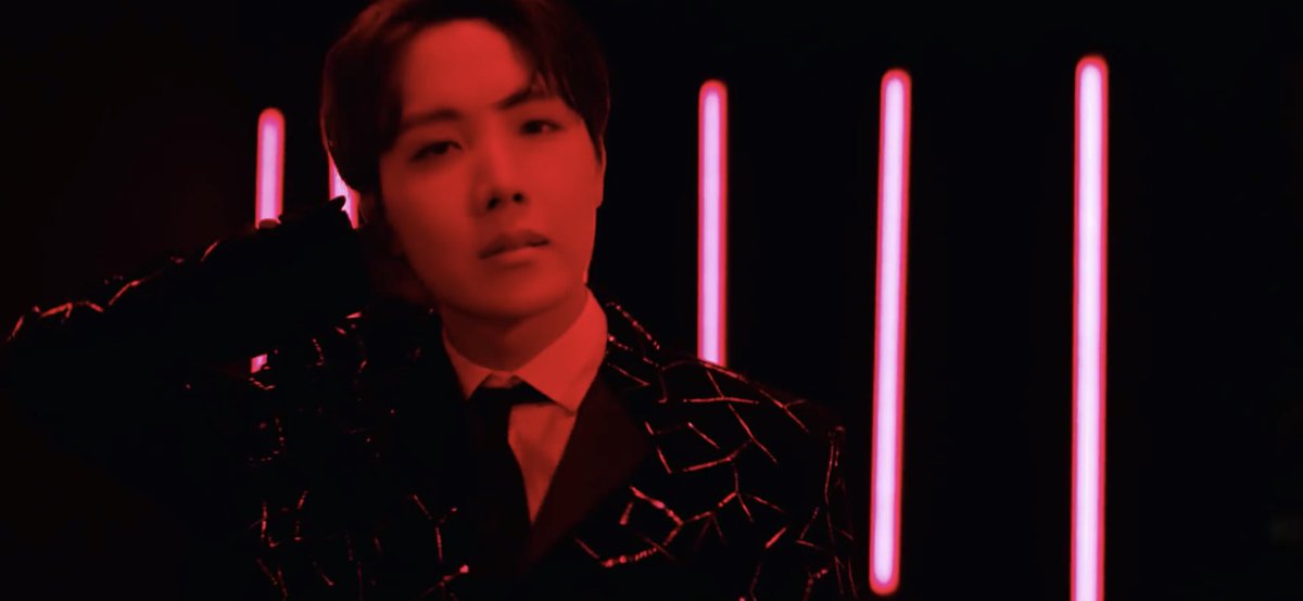 — day 33 of 366Another comeback trailer !! :D I feel like they could have made ego dark but like always jhope brightens everything up 