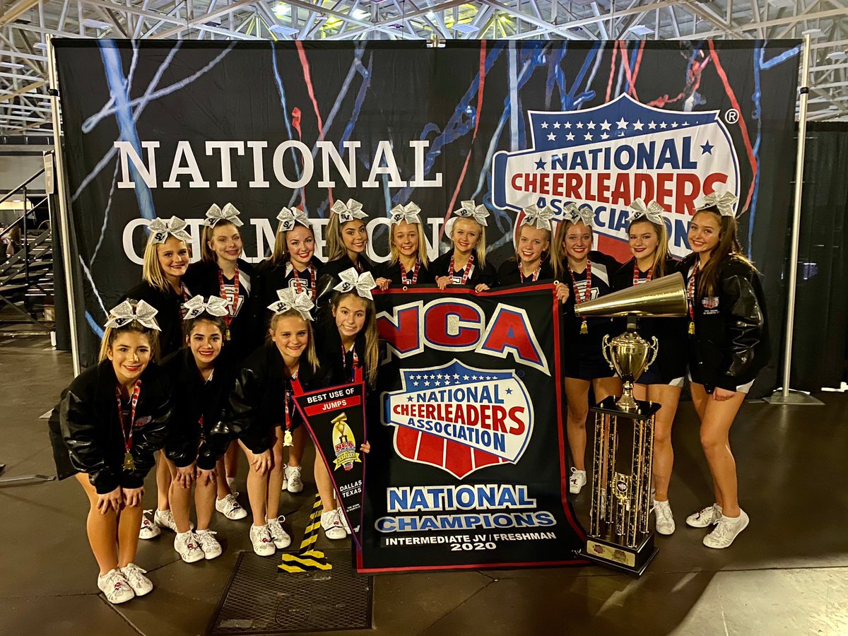 Smithson Valley Freshman Cheerleaders are NATIONAL CHAMPIONS!!!! 💙🏆🥇