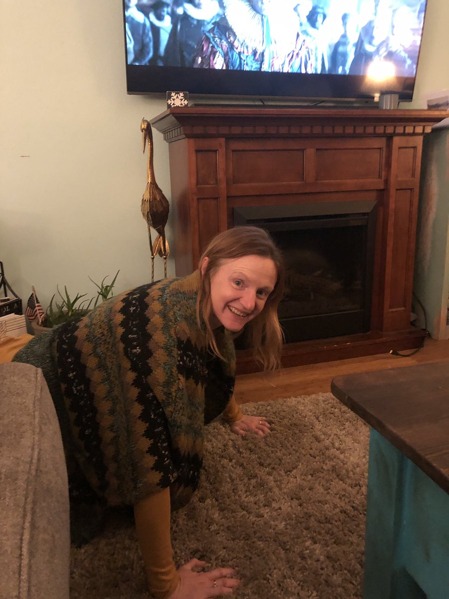 IrishPEfi's tweet photo. #PEpushups4points #physed so I got my school@community today to do push ups each time points made at Super Bowl. They had to do snake number of push ups as combined score of bothe teams each time point made or hold plank for that number of secs . So fun https://t.co/MWdClLGsz1