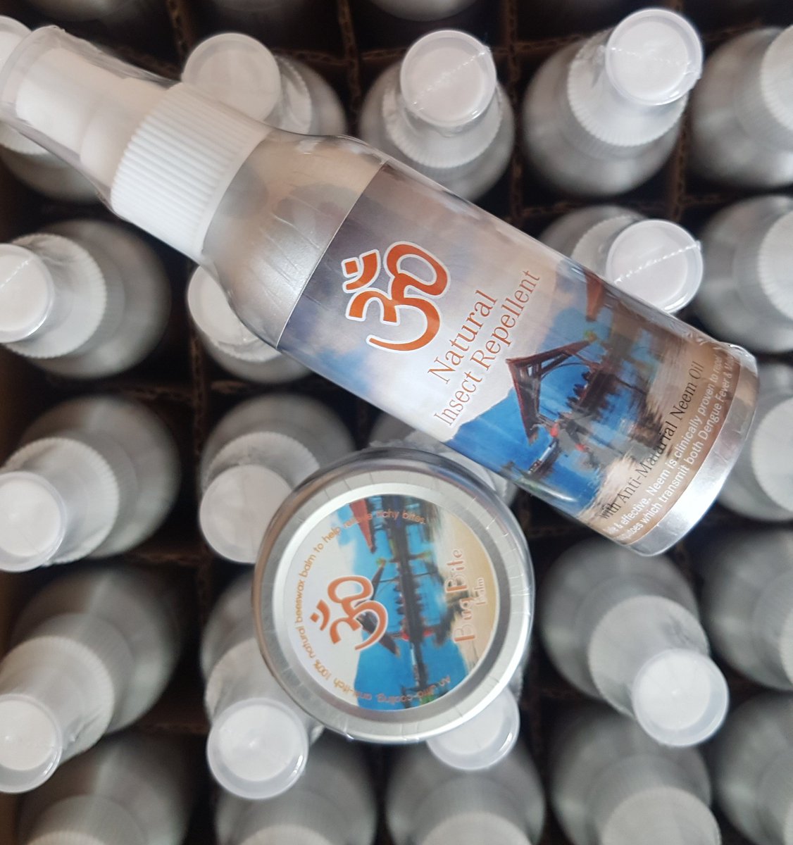 BreugelMarike's tweet photo. #customlabel #insect #repellent &amp; #bugbite balm.  #organic #fairtrade #crueltyfree Perfect for #yogaretreats #hotels #resorts #golfclubs #tourgroups. #worldwideshipping #naturalproduct #naturalmedicine #purethainaturals DM for more info. https://t.co/VUw9MfLcAe