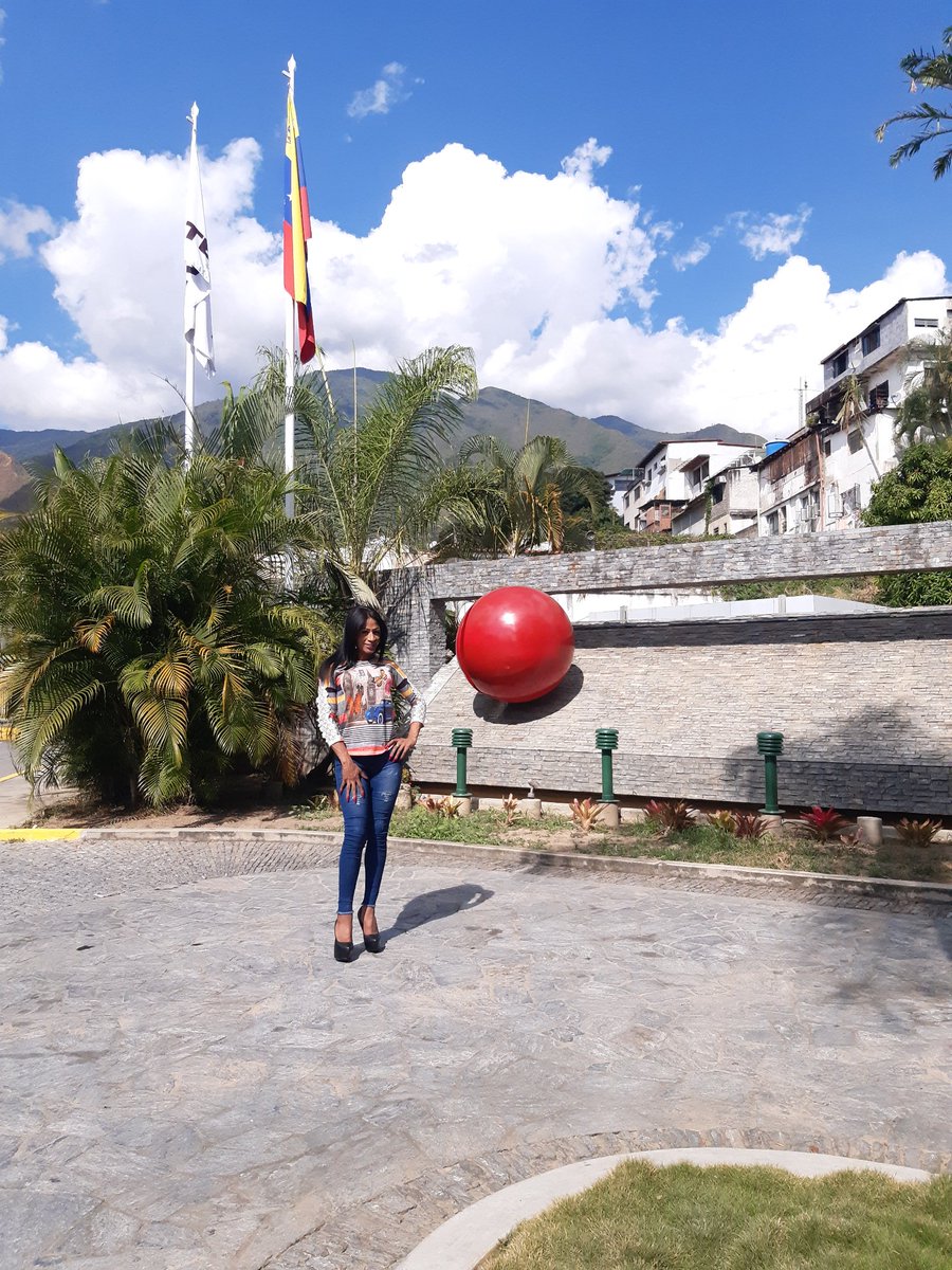 Chikialexandra2's tweet photo. #devisitaenteleven https://t.co/1wlkRxFEFI
