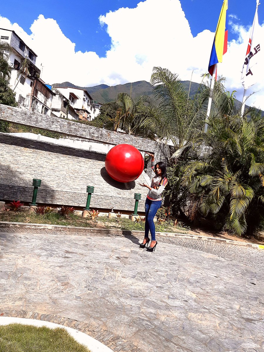 Chikialexandra2's tweet photo. #devisitaenteleven https://t.co/1wlkRxFEFI