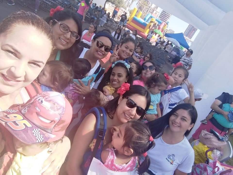 kangudanza's tweet photo. Hoy participamos de la #Valetón! Todas unidas por esta noble causa
Damos gracias por la invitacion 💞 https://t.co/l797sgyuqh