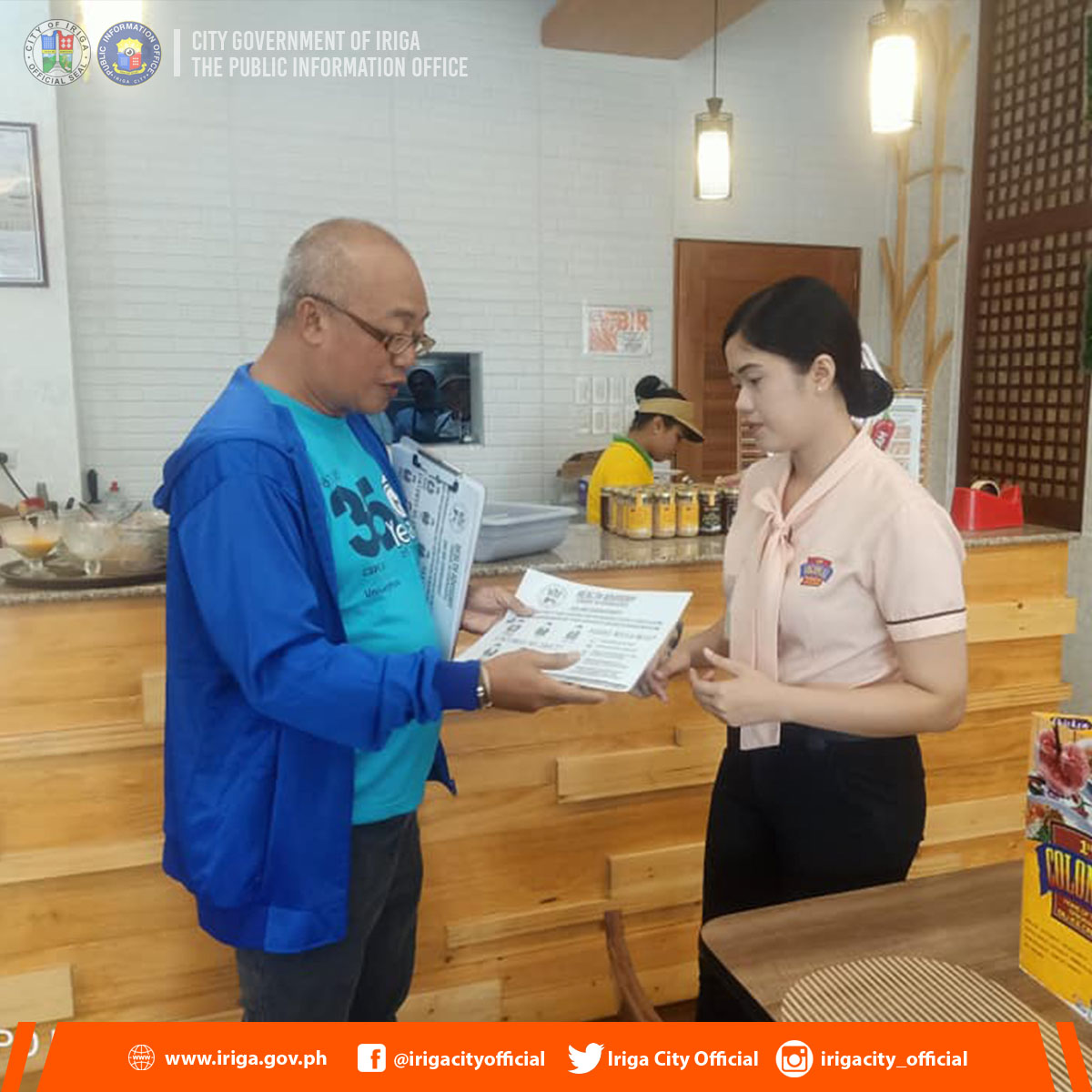 CityIriga's tweet photo. ICYMI : The City Tourism Office as part of the #irigaTASKforceNCOV have done their part on Information Education Campaign regarding Coronovirus.

They visited different hotels and restaurants in the City.

#MAGingHEALTHY https://t.co/Tl0ywN6F0Z