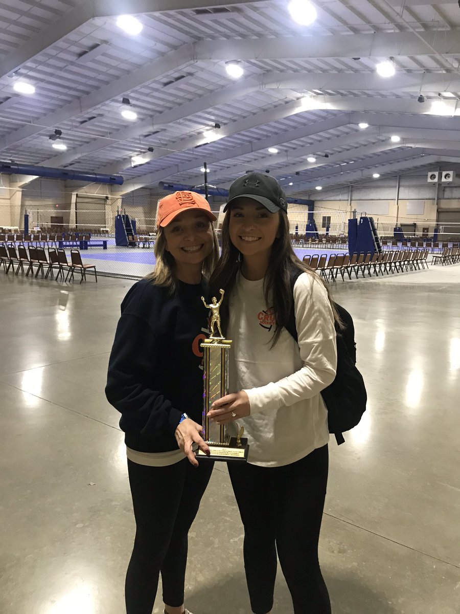 SheriVacca's tweet photo. Love coaching with this girl! #memphischallenge https://t.co/hk2lUcgHtp