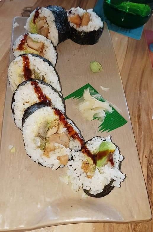 SpiceForster's tweet photo. Let’s rock this roll. 🤟⠀
Photo: V1790GFsusano⠀
.⠀
.⠀
#spicemonkeyforster #forster #nsw #forstertuncurry #asiancuisine #asianfusion #restaurants #gourmet #lovethegreatlakes #rolls https://t.co/FH4XZtu0Mu