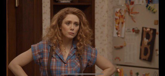 swiftdreamss13's tweet photo. I am thriving off of all of these LOOKS!

But I’m trying to not get too attached because I know this show will break me!

Scarlet Witch in the flesh... It looks perfect!!

#WandaVision https://t.co/hVbURCtH8Y