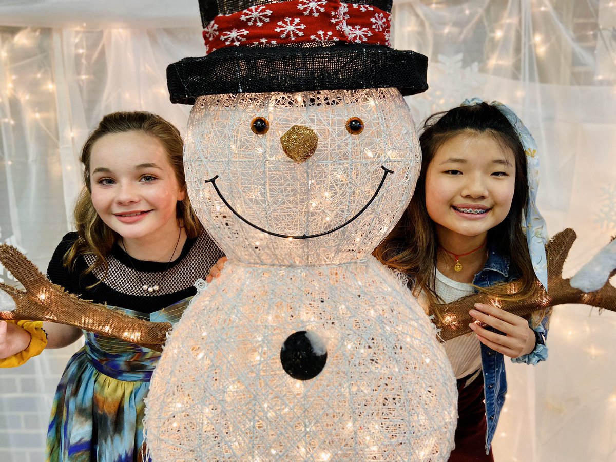 RyelsLabs's tweet photo. @jcibmiddle Snowball 2020 was awesome! https://t.co/hktU36c2Yf